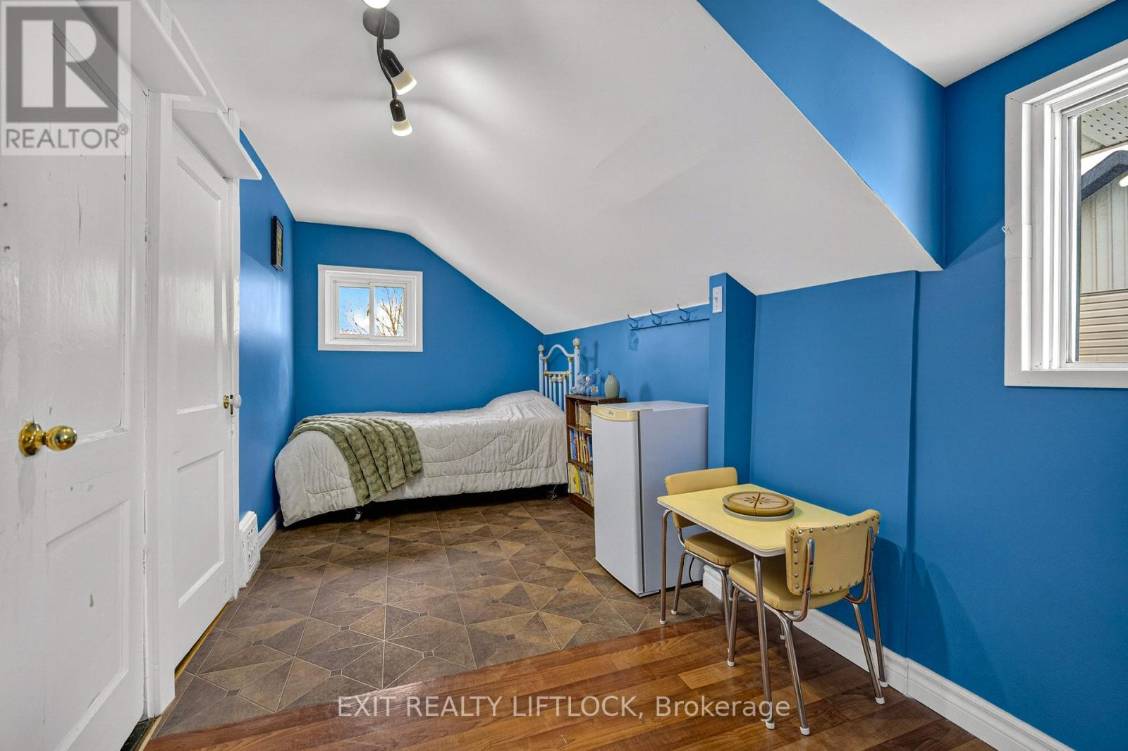 709 Orpington Road, Peterborough, Ontario  K9J 4A5 - Photo 19 - X12924688