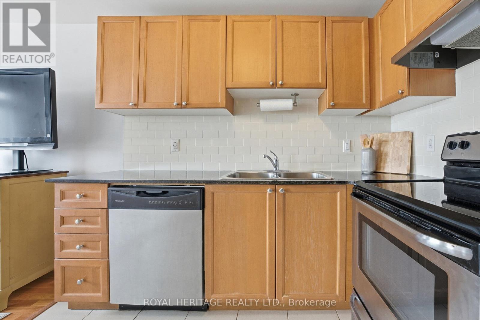 211 - 50 Mill Street N, Port Hope, Ontario  L1A 2T1 - Photo 22 - X12924722