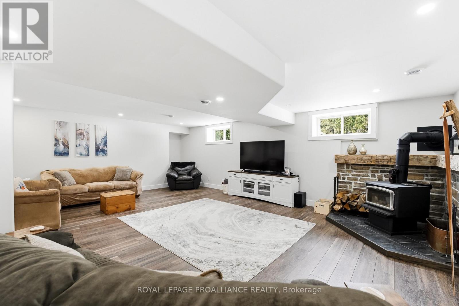 42 Nichols Road, Quinte West, Ontario  K0K 1H0 - Photo 31 - X12924822