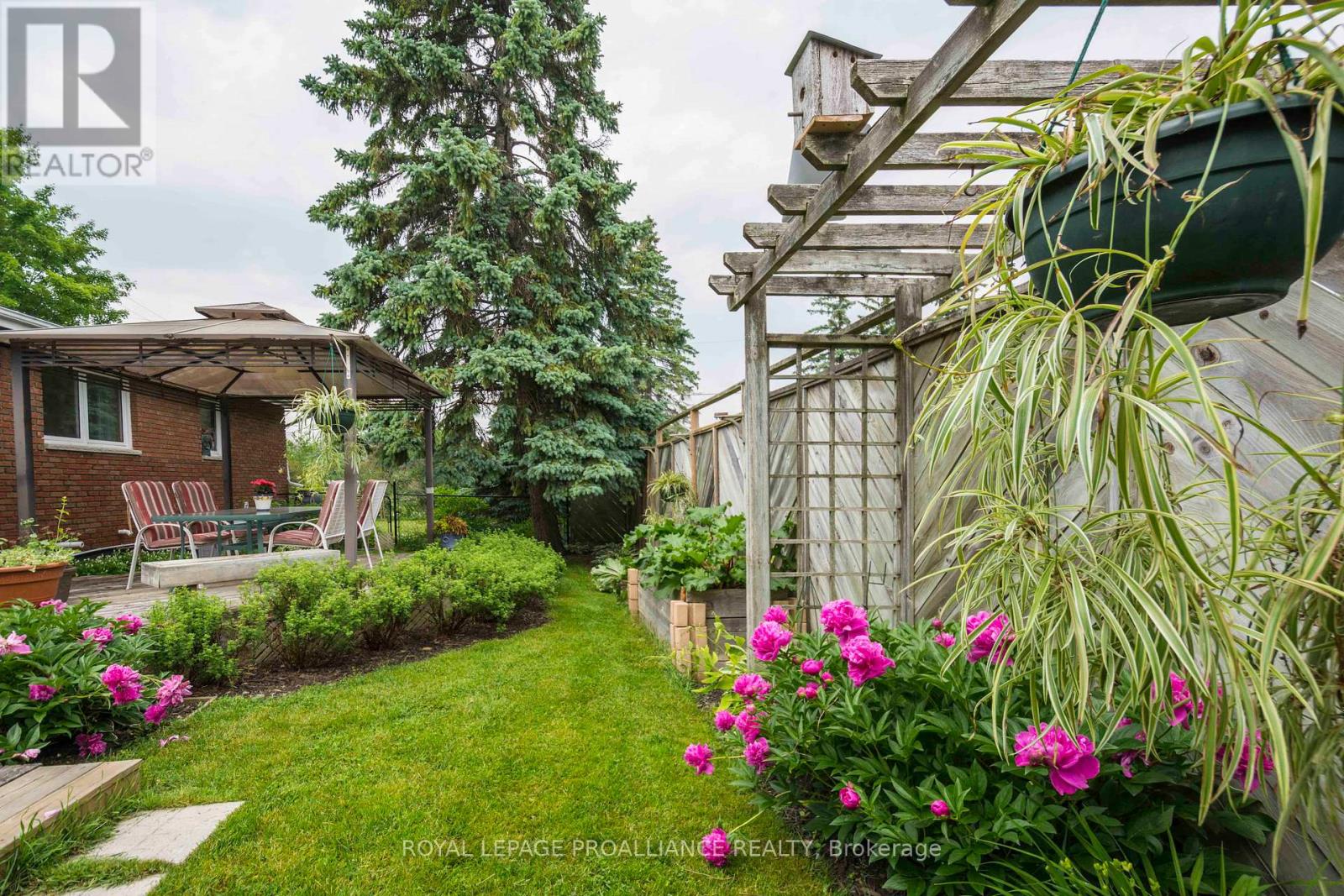 Lorem Ipsum Dolo, Quinte West, Ontario  K8R  - Photo 24 - DEMO29520421