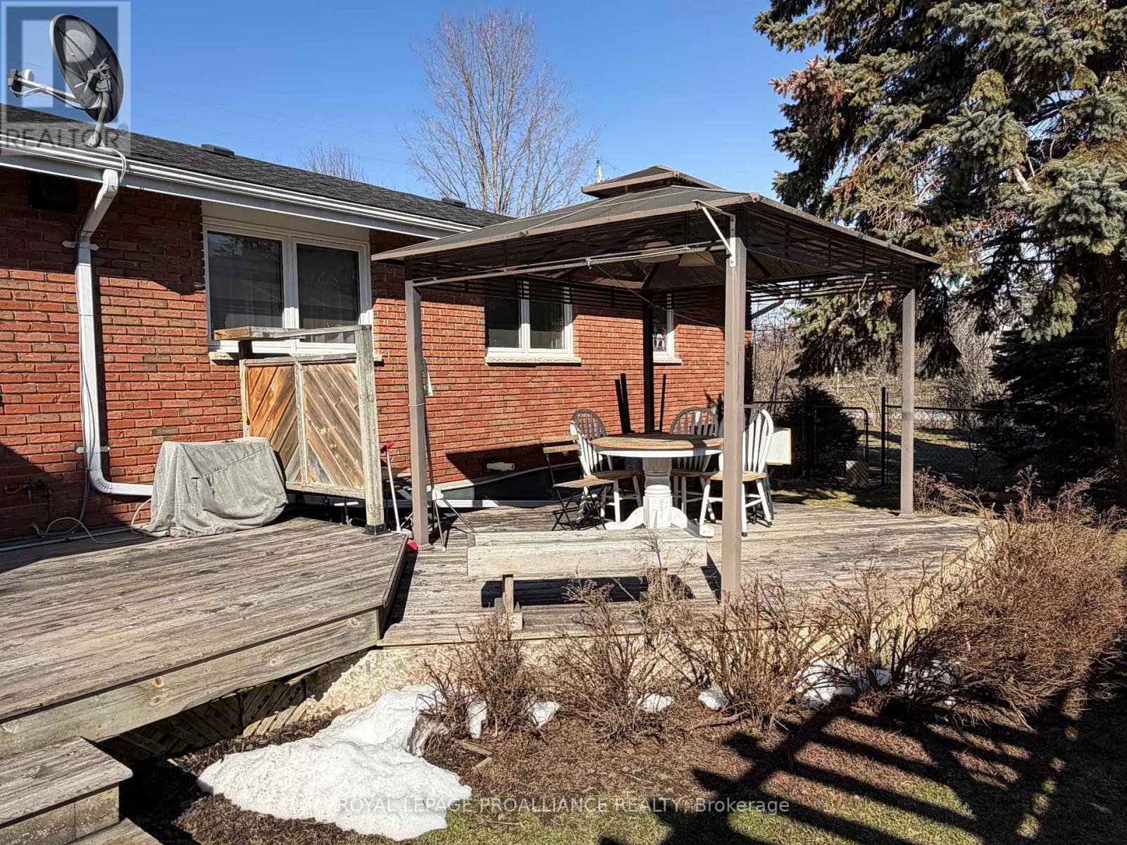 Lorem Ipsum Dolo, Quinte West, Ontario  K8R  - Photo 36 - DEMO29520421