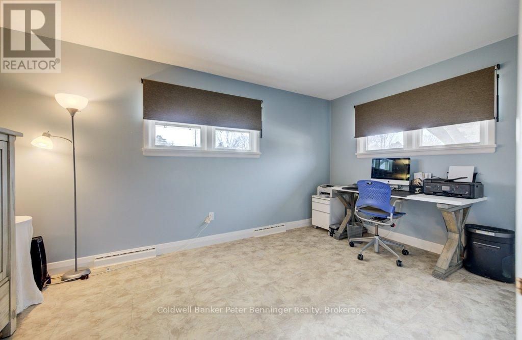 2 Mullen Drive, Brockton, Ontario  N0G 2V0 - Photo 20 - X12924762