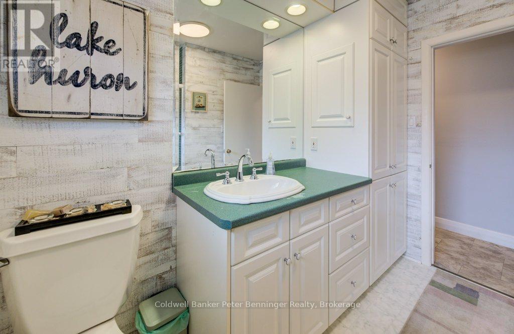 2 Mullen Drive, Brockton, Ontario  N0G 2V0 - Photo 22 - X12924762