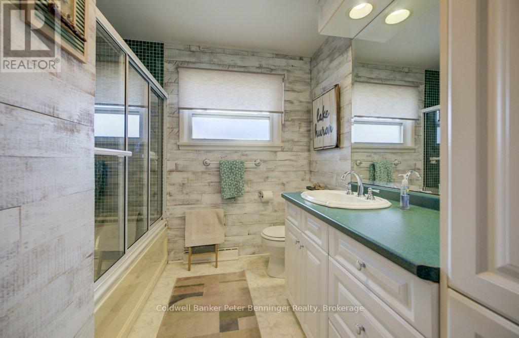 2 Mullen Drive, Brockton, Ontario  N0G 2V0 - Photo 23 - X12924762