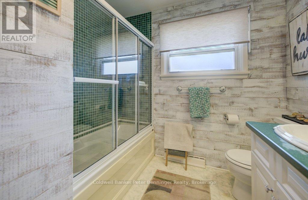 2 Mullen Drive, Brockton, Ontario  N0G 2V0 - Photo 24 - X12924762