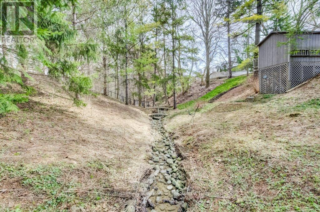 2 Mullen Drive, Brockton, Ontario  N0G 2V0 - Photo 37 - X12924762