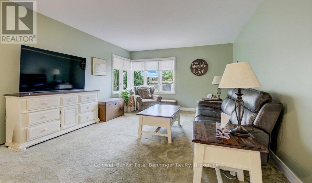 2 Mullen Drive, Brockton, Ontario  N0G 2V0 - Photo 4 - X12924762