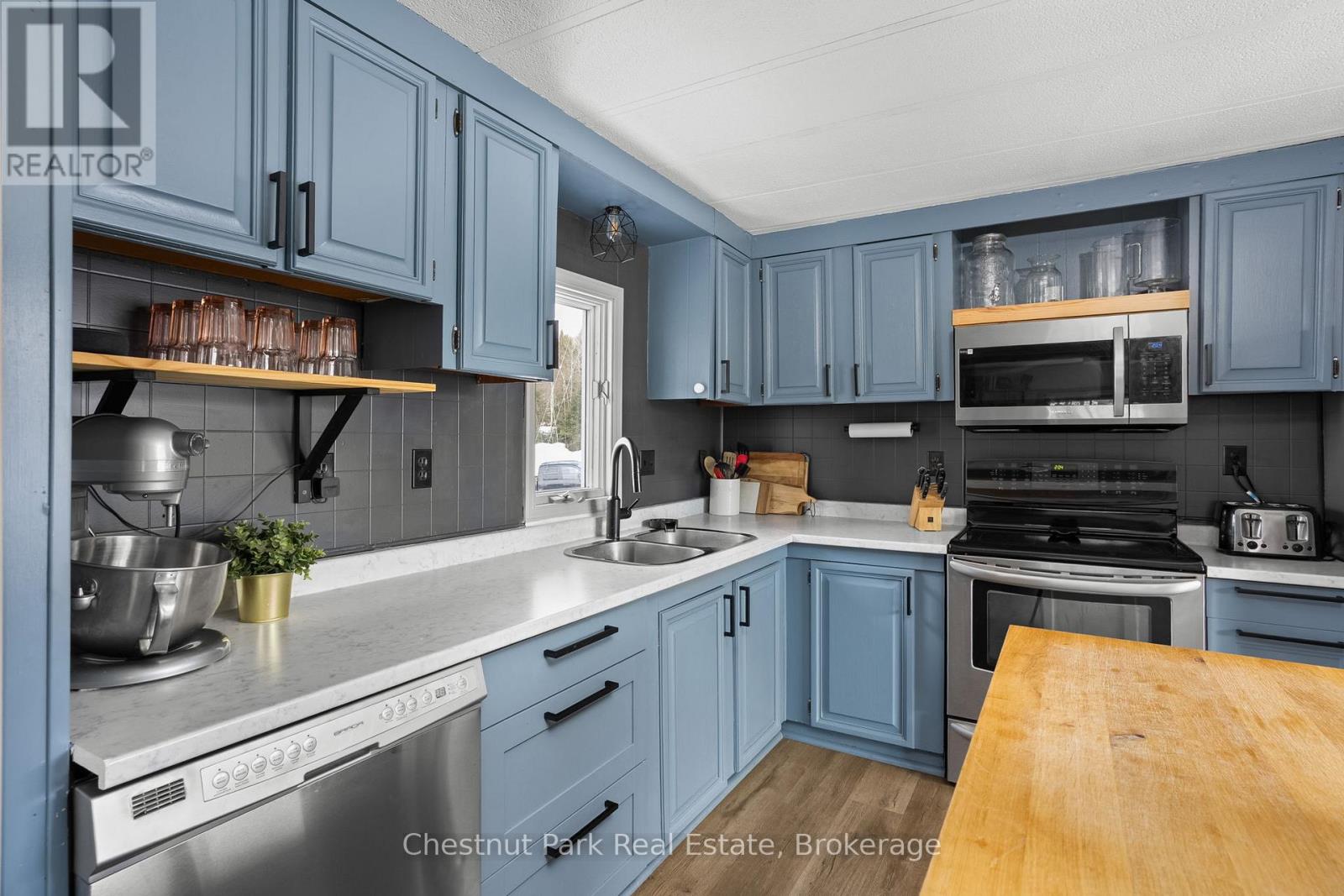 30 Empire Street, Kearney, Ontario  P0A 1M0 - Photo 14 - X12924794