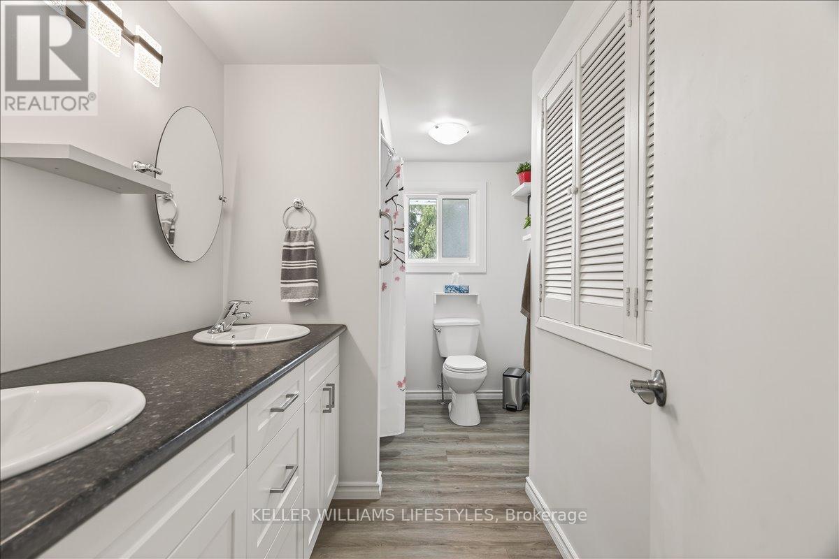 2 Juniper Place, Lambton Shores, Ontario  N0N 1J0 - Photo 18 - X12924618