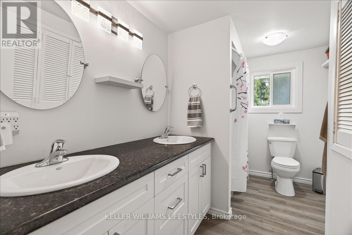 2 Juniper Place, Lambton Shores, Ontario  N0N 1J0 - Photo 19 - X12924618