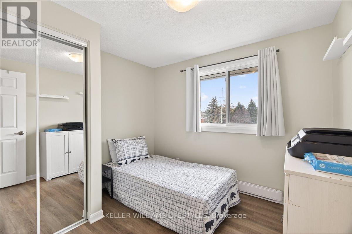 2 Juniper Place, Lambton Shores, Ontario  N0N 1J0 - Photo 20 - X12924618