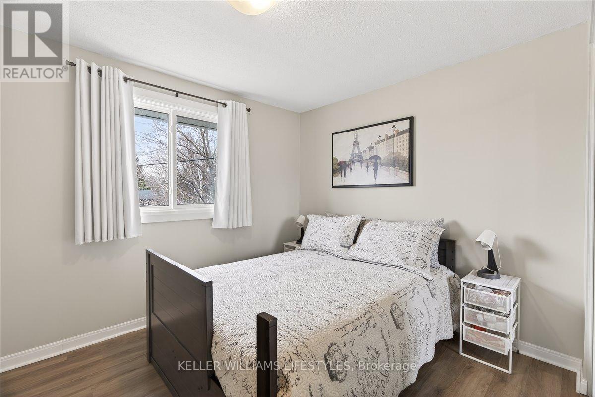 2 Juniper Place, Lambton Shores, Ontario  N0N 1J0 - Photo 23 - X12924618