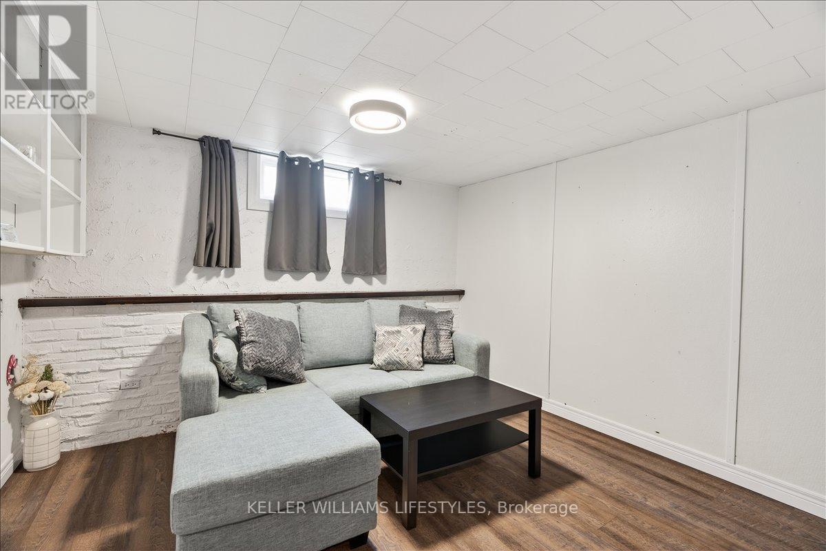 2 Juniper Place, Lambton Shores, Ontario  N0N 1J0 - Photo 26 - X12924618