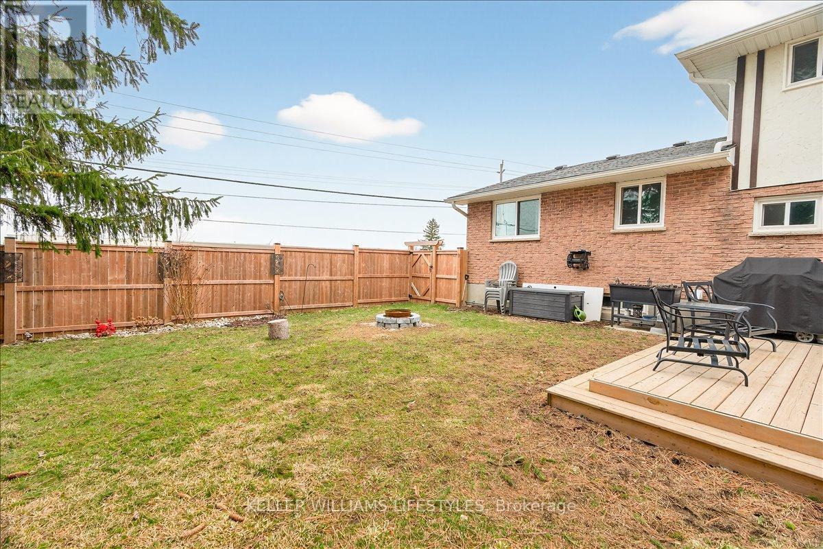 2 Juniper Place, Lambton Shores, Ontario  N0N 1J0 - Photo 33 - X12924618