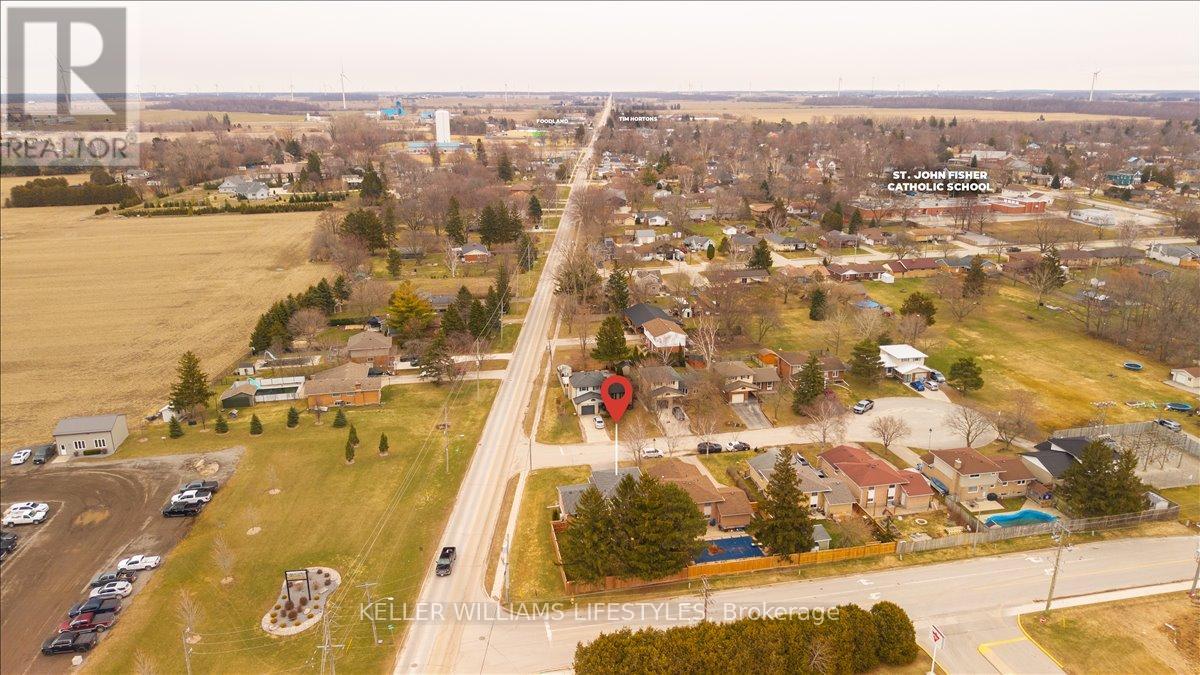 2 Juniper Place, Lambton Shores, Ontario  N0N 1J0 - Photo 43 - X12924618