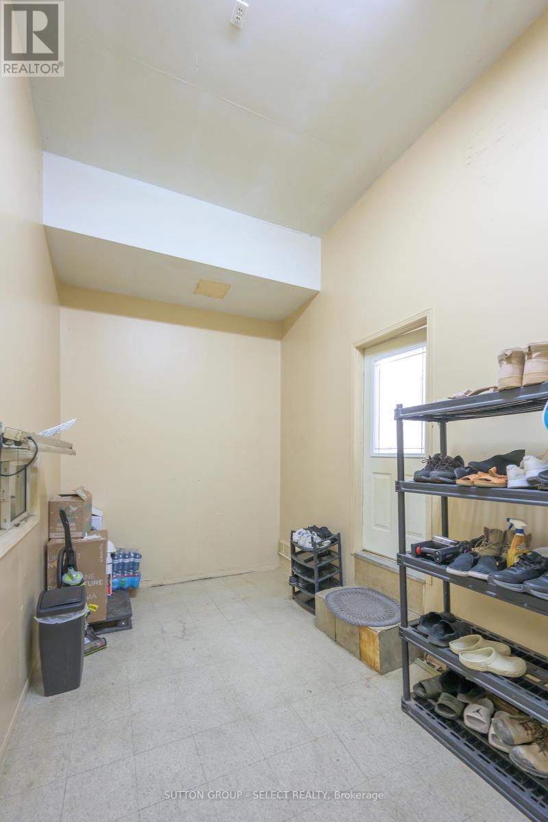 50 Stonehenge Road, London East, Ontario  N5V 4M6 - Photo 19 - X12924726