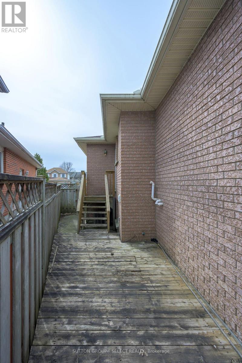 50 Stonehenge Road, London East, Ontario  N5V 4M6 - Photo 23 - X12924726