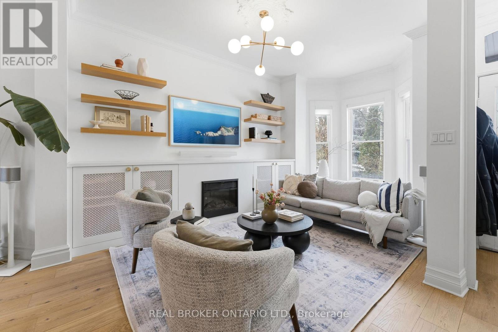 360 Wellesley Street E, Toronto, Ontario  M4X 1H4 - Photo 3 - C12924622