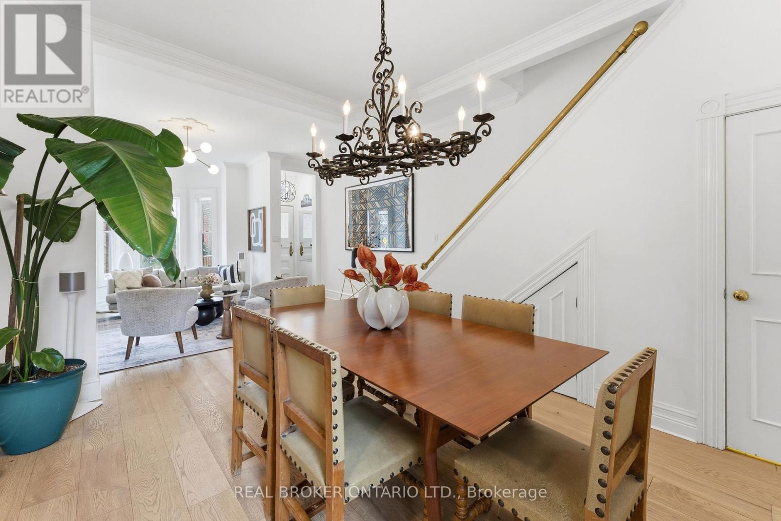 360 Wellesley Street E, Toronto, Ontario  M4X 1H4 - Photo 7 - C12924622