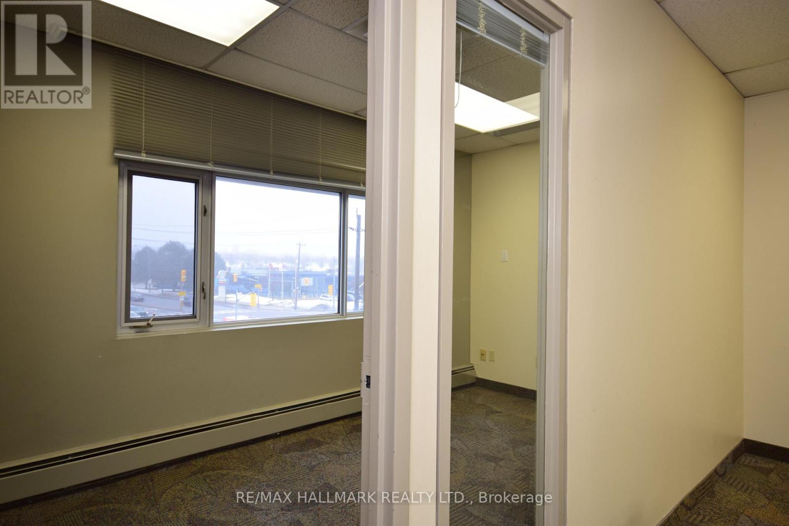 301 - 1200 Lawrence Avenue E, Toronto, Ontario  M3A 1E1 - Photo 3 - C12924660