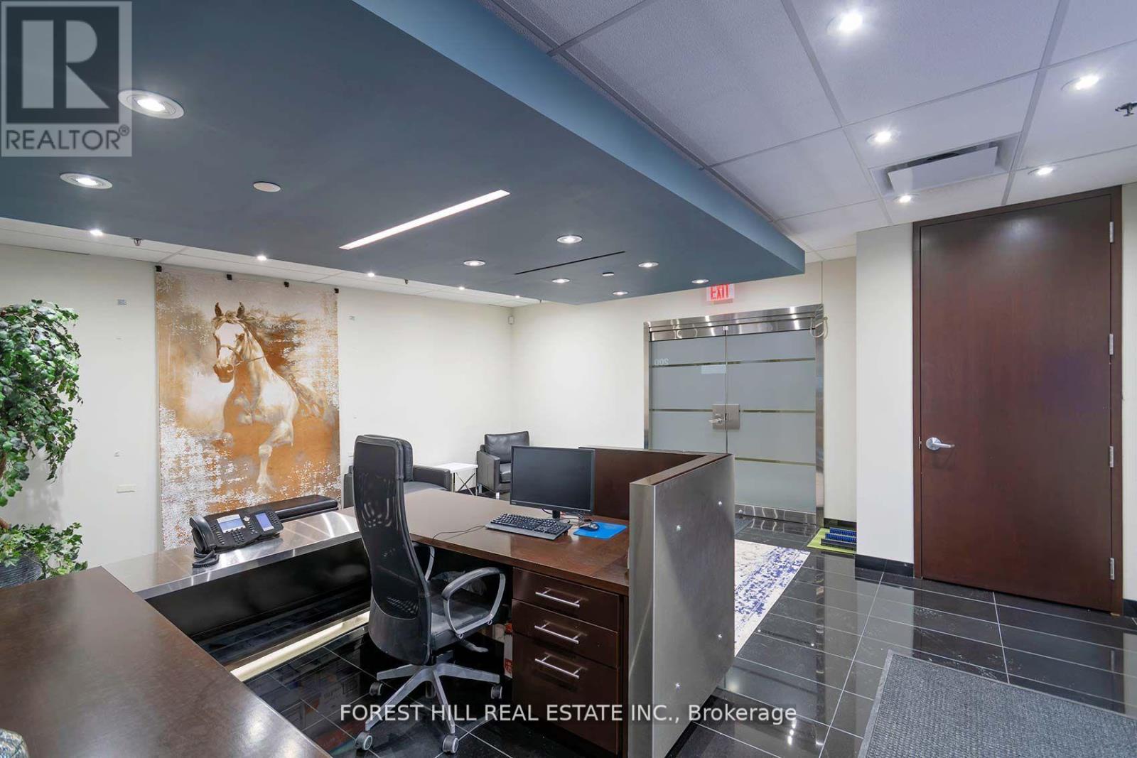 200 - 23 Lesmill Road, Toronto, Ontario  M3B 3P6 - Photo 11 - C12924752