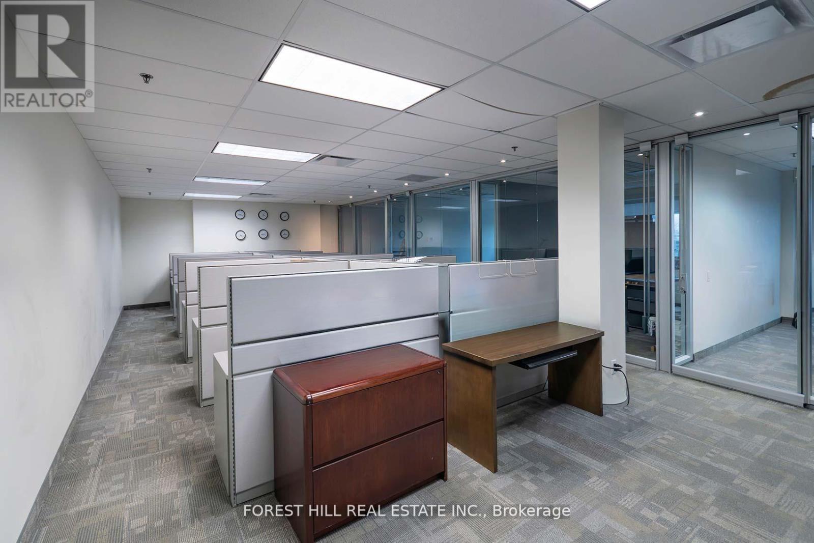 200 - 23 Lesmill Road, Toronto, Ontario  M3B 3P6 - Photo 21 - C12924752