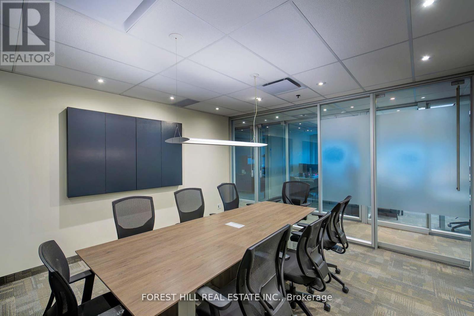 200 - 23 Lesmill Road, Toronto, Ontario  M3B 3P6 - Photo 32 - C12924752