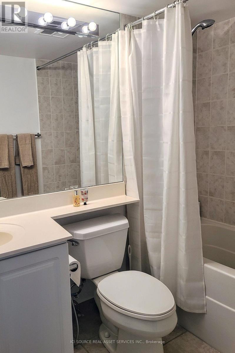 611 - 219 Fort York Boulevard, Toronto, Ontario  M5V 1B1 - Photo 6 - C12924758