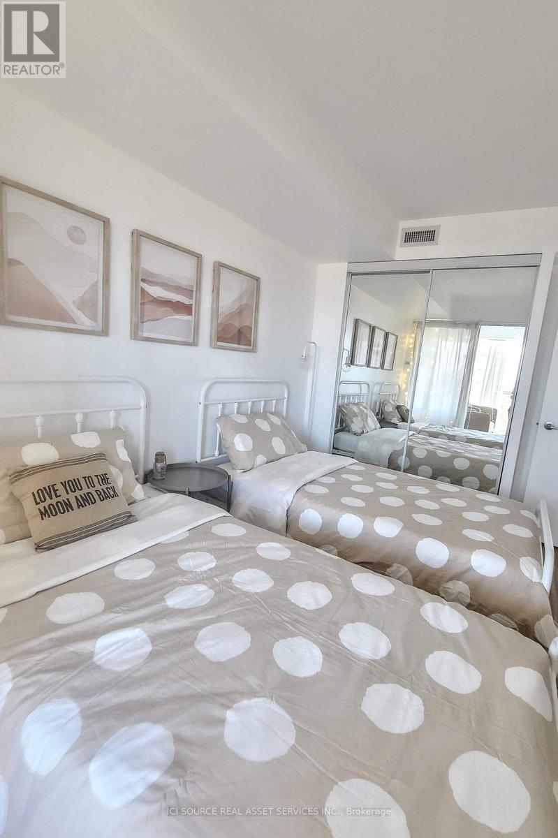 611 - 219 Fort York Boulevard, Toronto, Ontario  M5V 1B1 - Photo 8 - C12924758