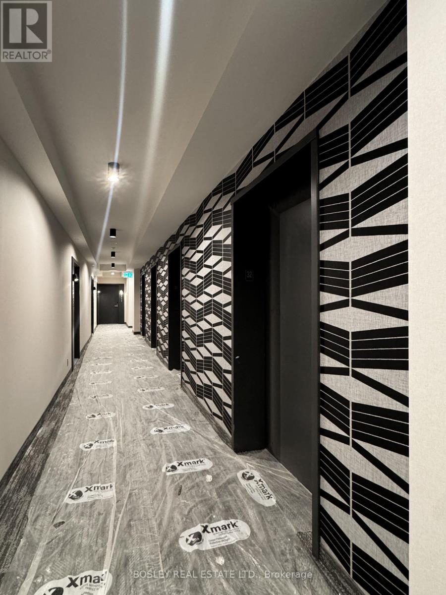 3206 - 180 Front Street E, Toronto (Moss Park), Ontario  M5A 2P5 - Photo 25 - C12924766