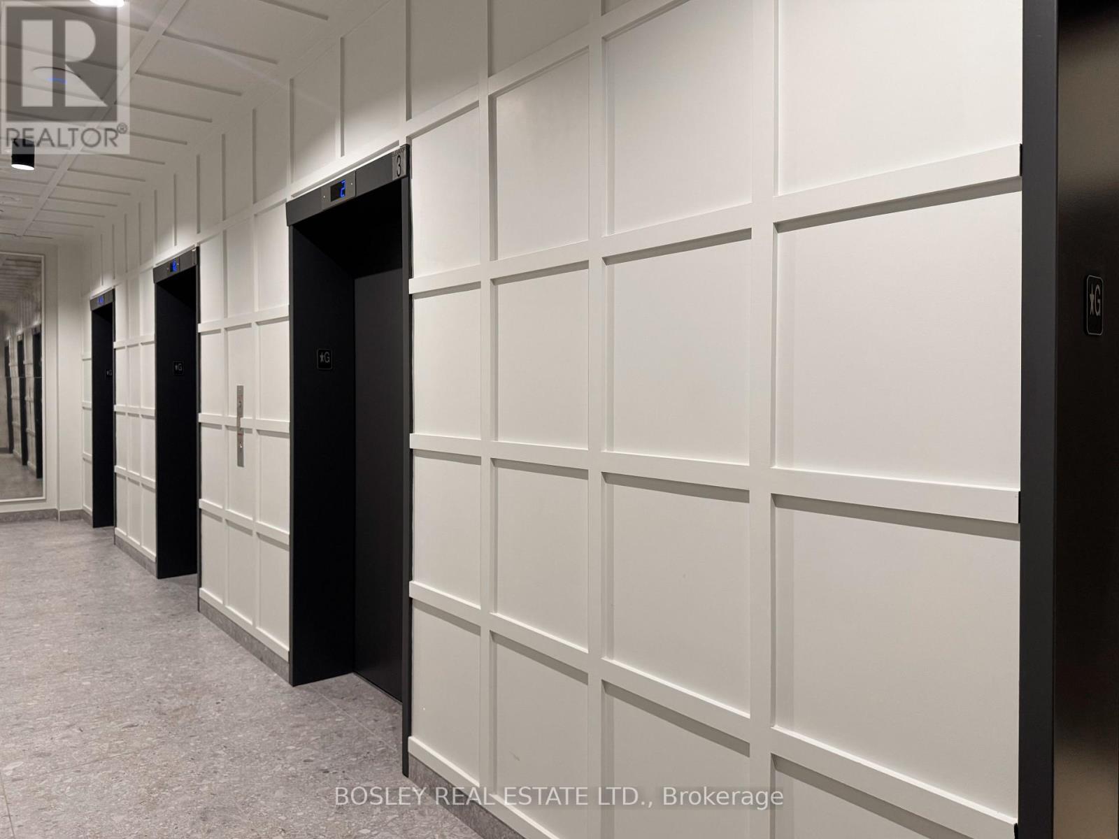 3206 - 180 Front Street E, Toronto (Moss Park), Ontario  M5A 2P5 - Photo 29 - C12924766