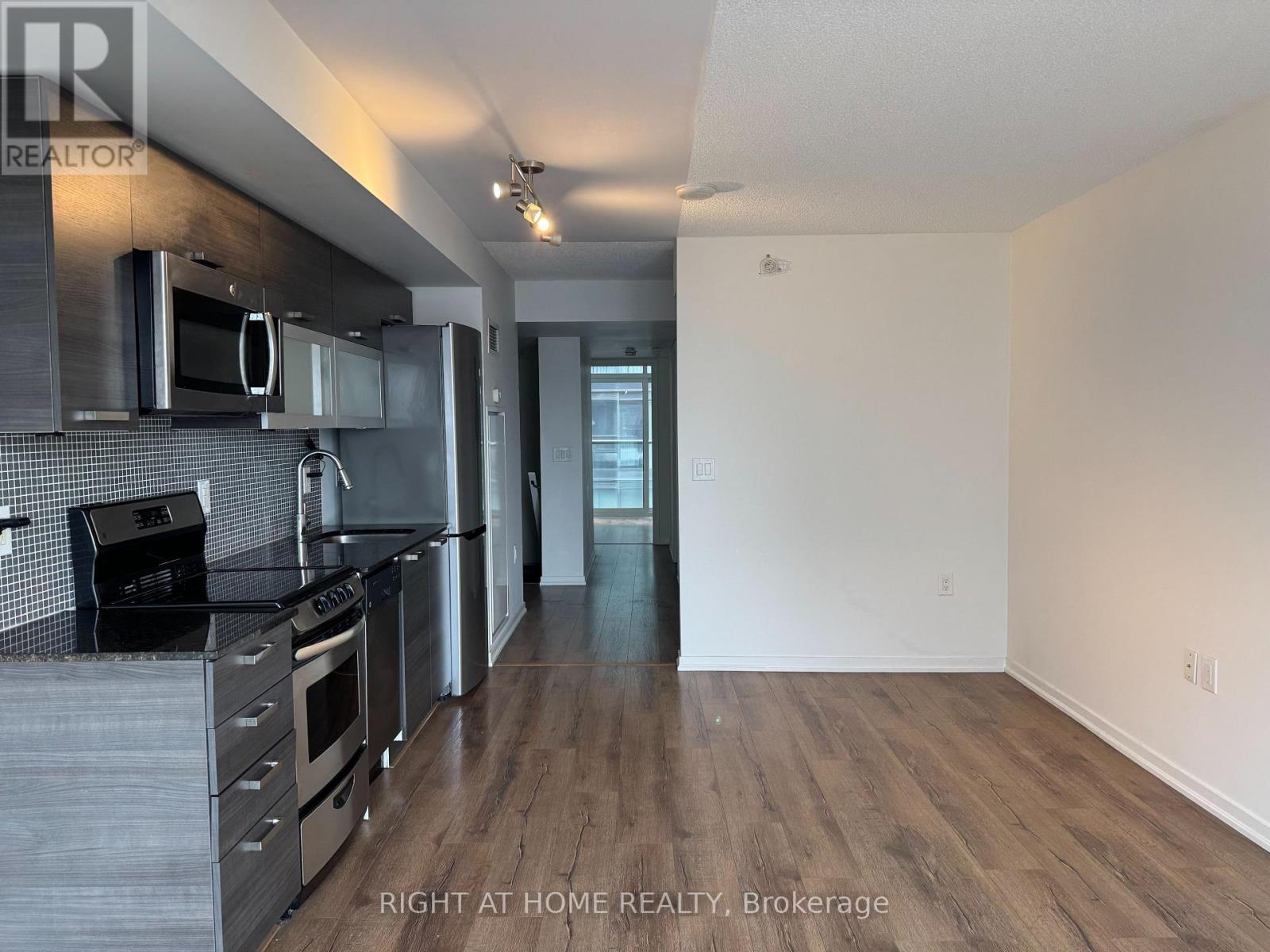 1205e - 36 Lisgar Street, Toronto, Ontario  M6J 0C7 - Photo 6 - C12924770