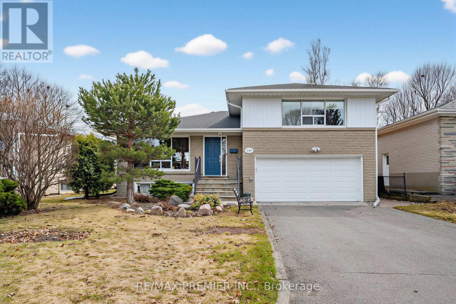 141 Clifton Avenue, Toronto, Ontario  M3H 4L4 - Photo 2 - C12924928