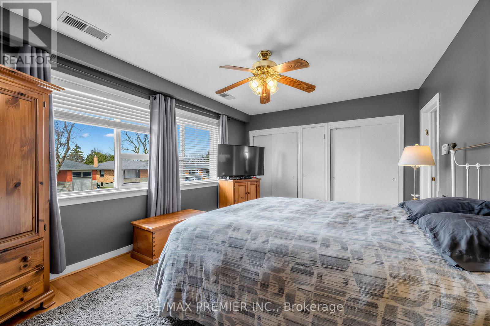 141 Clifton Avenue, Toronto, Ontario  M3H 4L4 - Photo 24 - C12924928