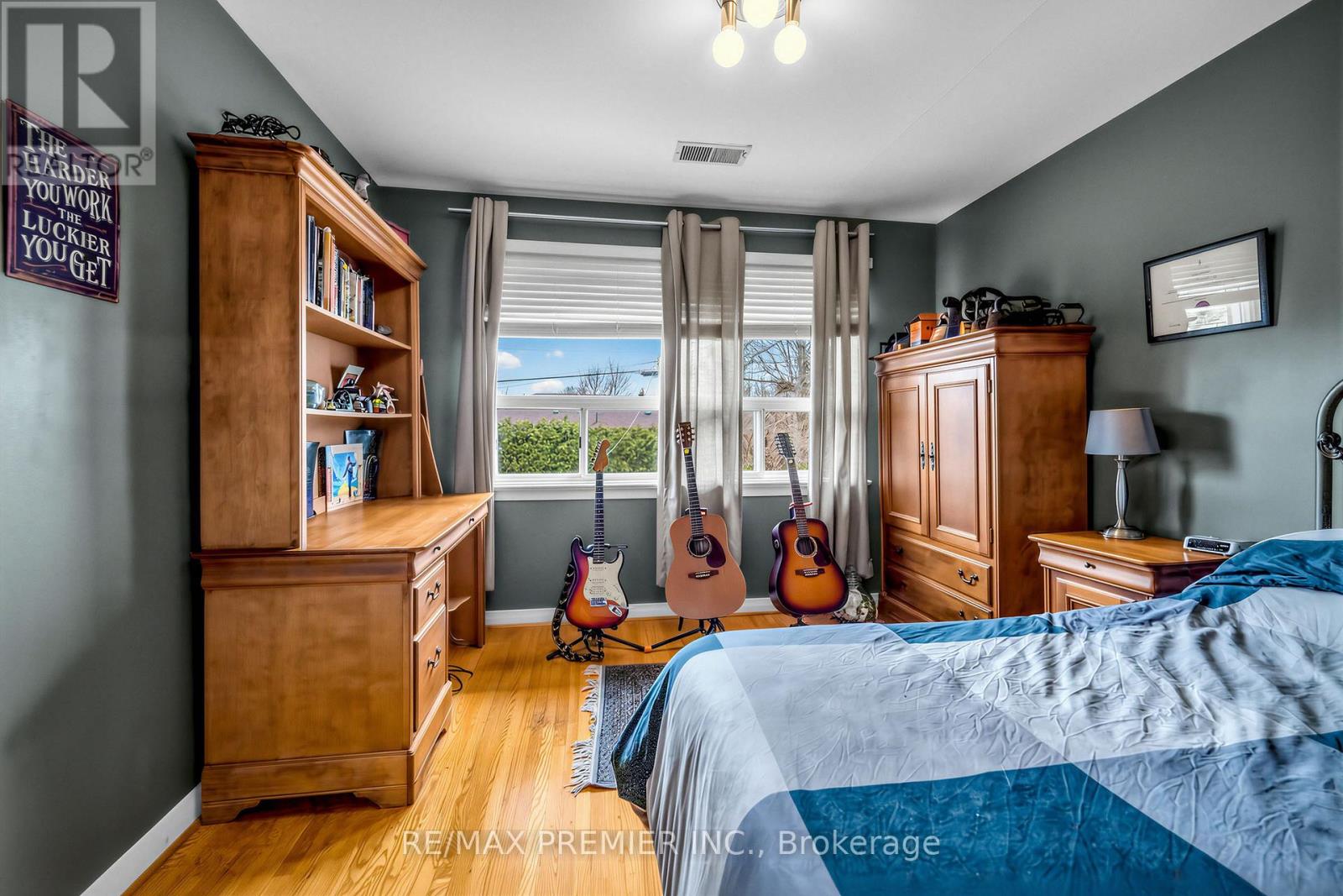 141 Clifton Avenue, Toronto, Ontario  M3H 4L4 - Photo 28 - C12924928