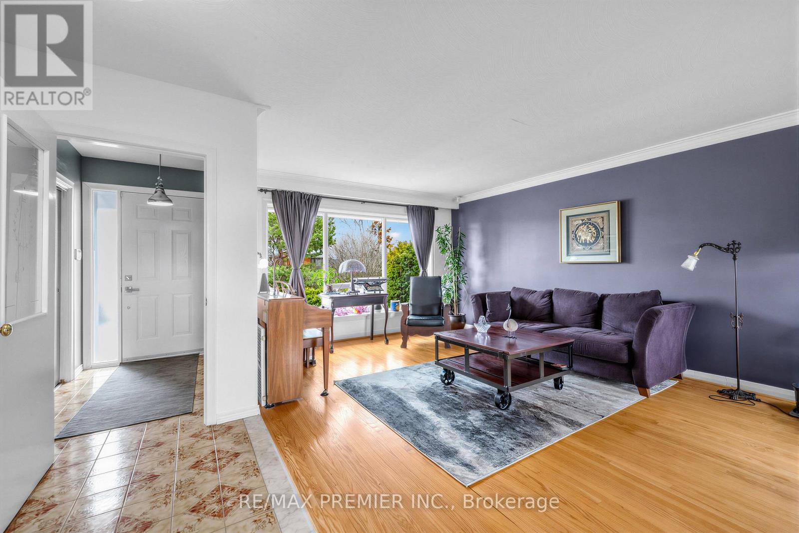 141 Clifton Avenue, Toronto, Ontario  M3H 4L4 - Photo 5 - C12924928
