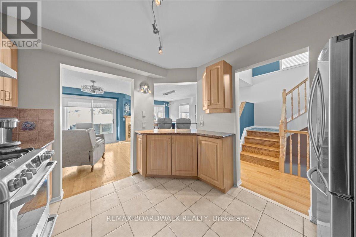 6355 Sablewood Place, Ottawa, Ontario  K1C 7M3 - Photo 15 - X12924612