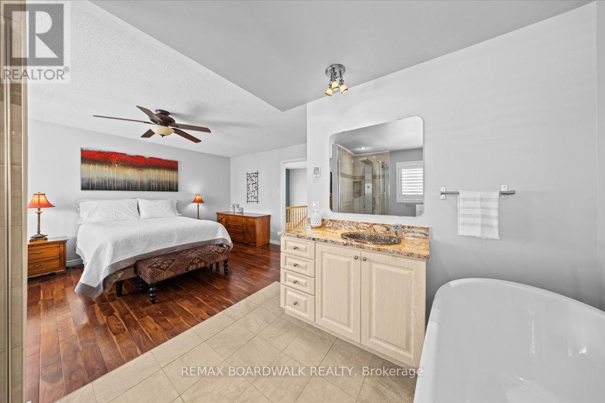 6355 Sablewood Place, Ottawa, Ontario  K1C 7M3 - Photo 22 - X12924612