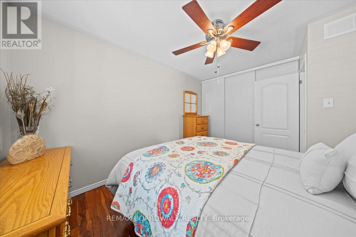 6355 Sablewood Place, Ottawa, Ontario  K1C 7M3 - Photo 28 - X12924612