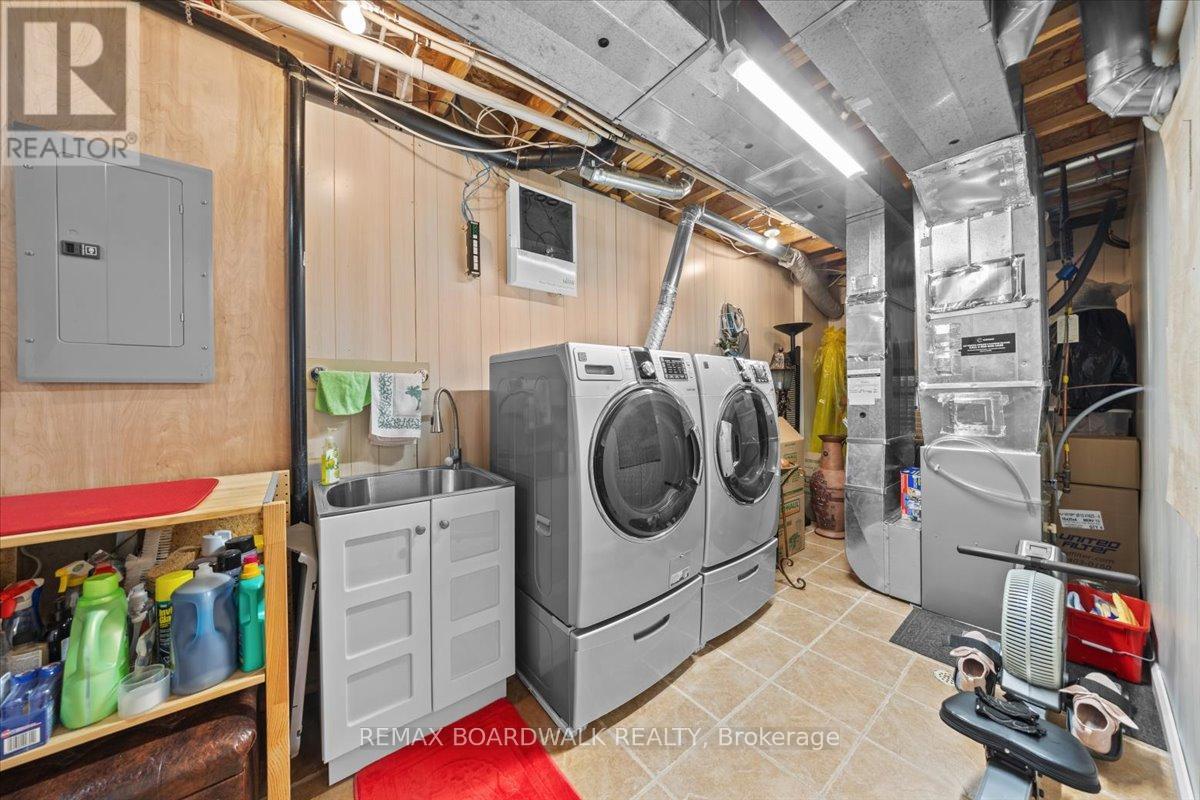 6355 Sablewood Place, Ottawa, Ontario  K1C 7M3 - Photo 37 - X12924612