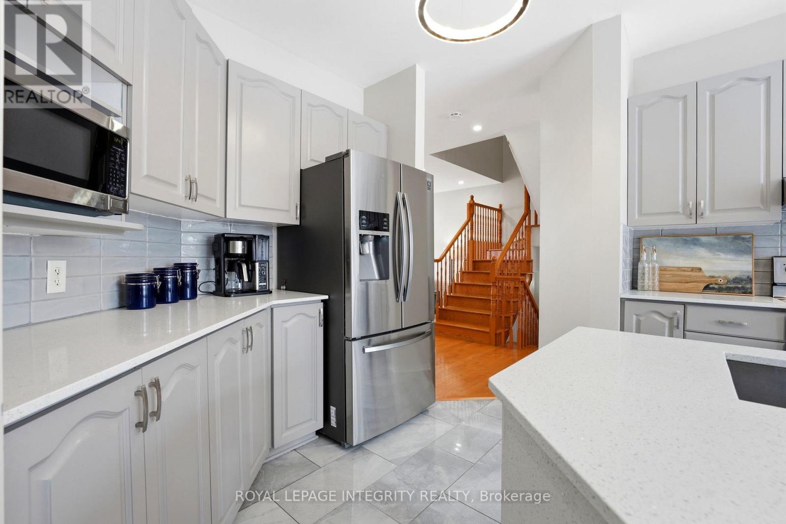 7 Len Lunney Crescent, Ottawa, Ontario  K2G 6X6 - Photo 12 - X12924630