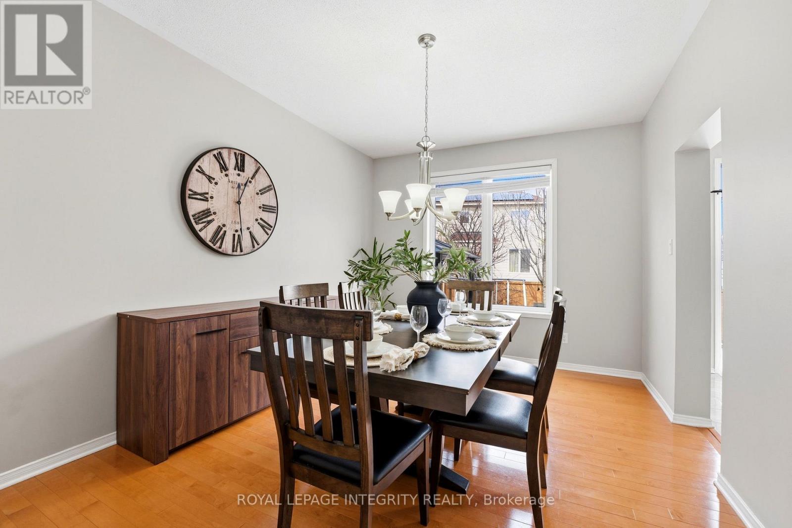 7 Len Lunney Crescent, Ottawa, Ontario  K2G 6X6 - Photo 8 - X12924630