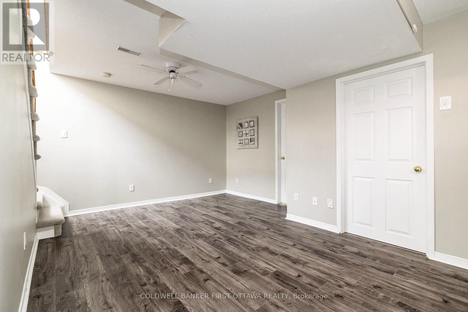 92 Deerfox Drive, Ottawa, Ontario  K2J 4W9 - Photo 36 - X12924658