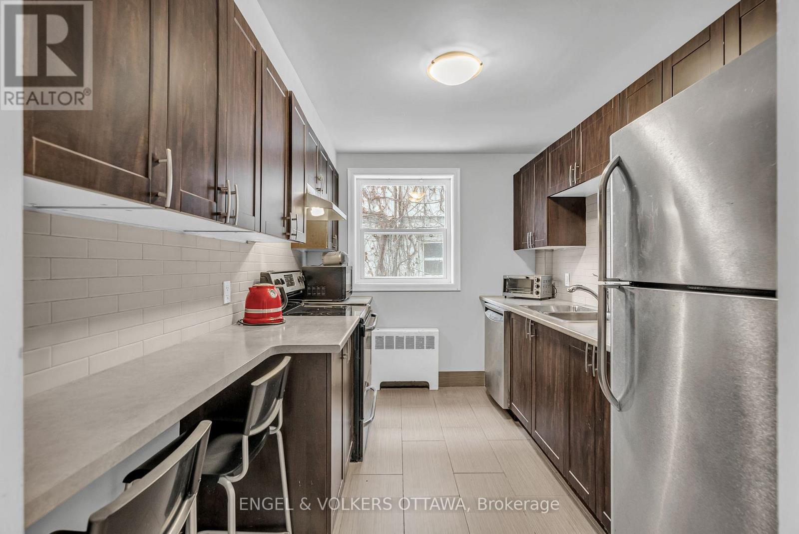 2 - 65 Riverdale Avenue, Ottawa, Ontario  K1S 1R1 - Photo 6 - X12924680