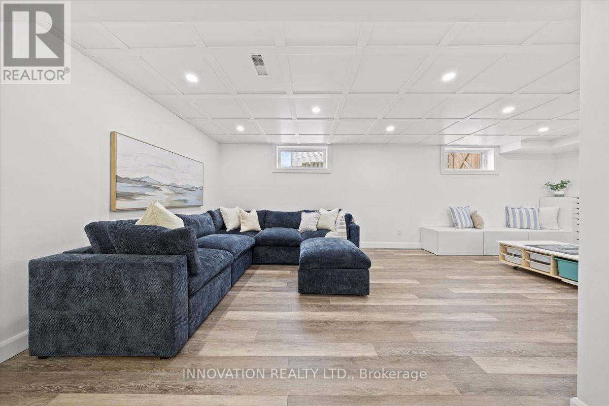 30 Fernbrook Place, Ottawa, Ontario  K2M 2L8 - Photo 23 - X12924702