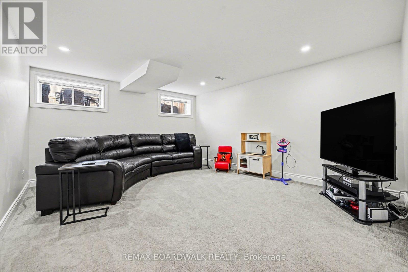 11 Borland Drive, Carleton Place, Ontario  K7C 0K7 - Photo 26 - X12924788