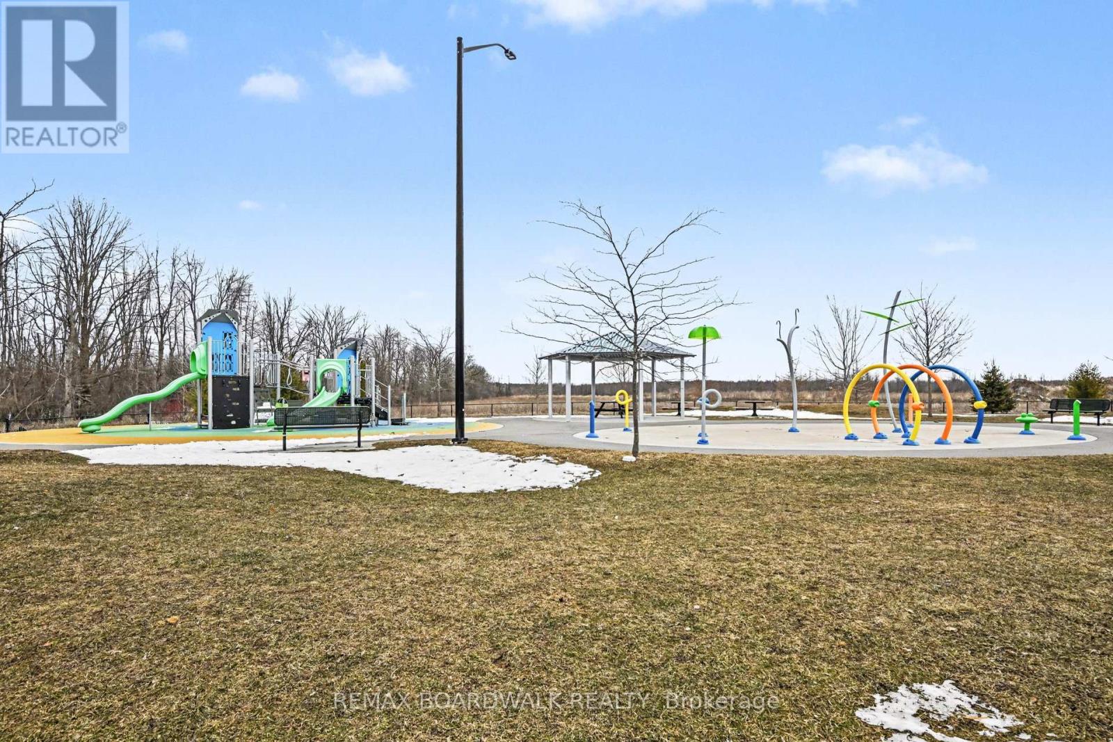 11 Borland Drive, Carleton Place, Ontario  K7C 0K7 - Photo 31 - X12924788