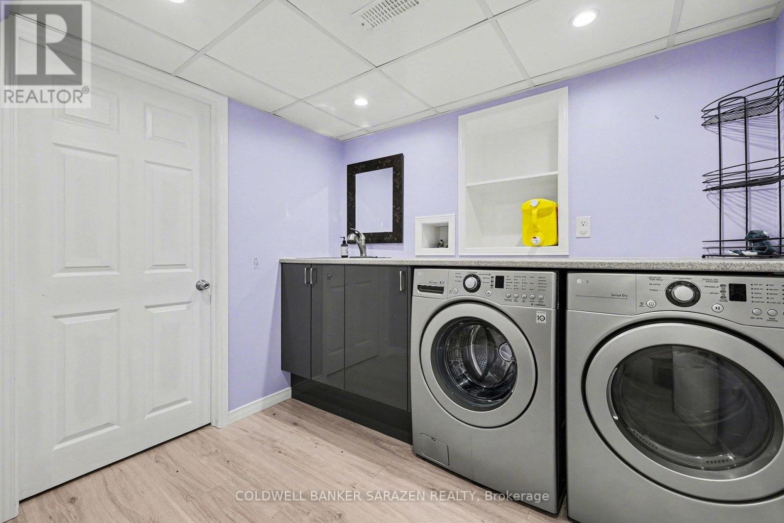 157 Lokoya Street, Ottawa, Ontario  K2S 0J5 - Photo 13 - X12924842