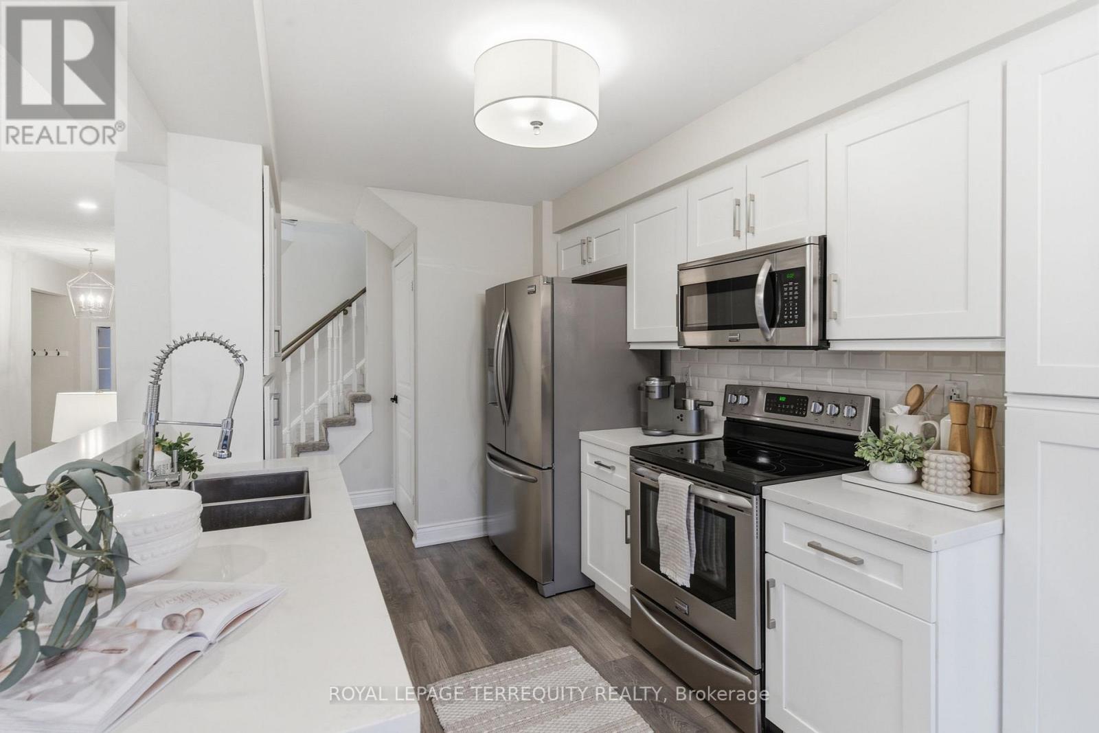 67 Merchants Avenue, Whitby, Ontario  L1P 1S5 - Photo 13 - E12924804