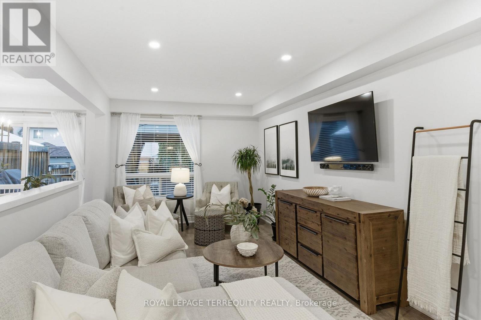 67 Merchants Avenue, Whitby, Ontario  L1P 1S5 - Photo 7 - E12924804